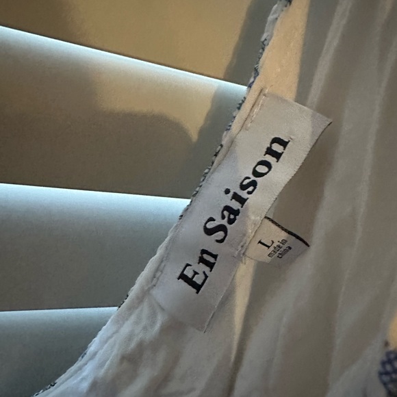 En Saison Maeve Floral Cropped Top - Picture 5 of 5